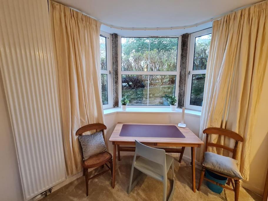 Luxurious Apartment With View Of Carn Brea Redruth Εξωτερικό φωτογραφία