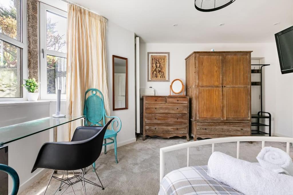 Luxurious Apartment With View Of Carn Brea Redruth Εξωτερικό φωτογραφία