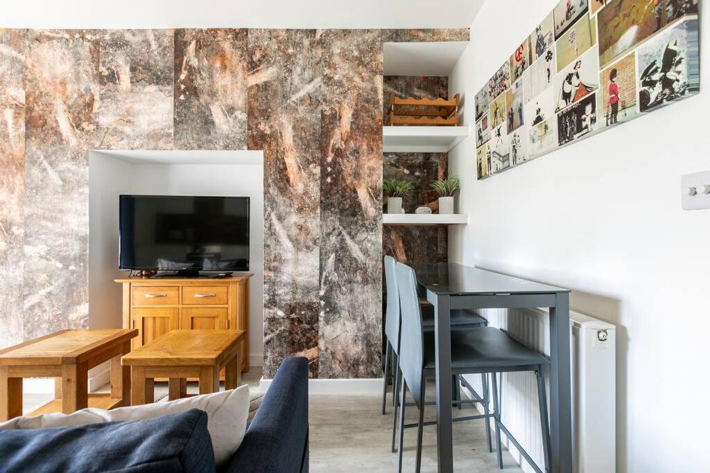 Luxurious Apartment With View Of Carn Brea Redruth Εξωτερικό φωτογραφία